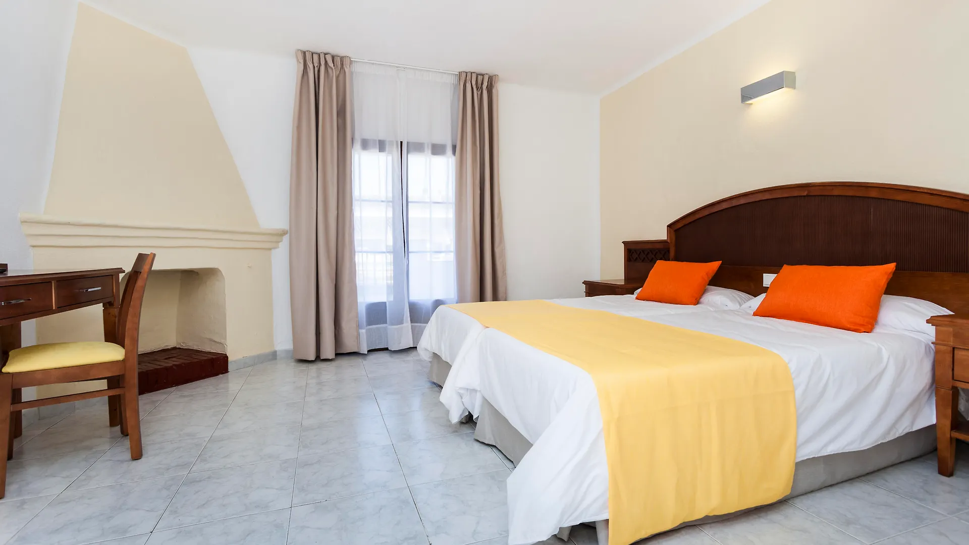 Globales Cortijo Blanco Hotel Marbella