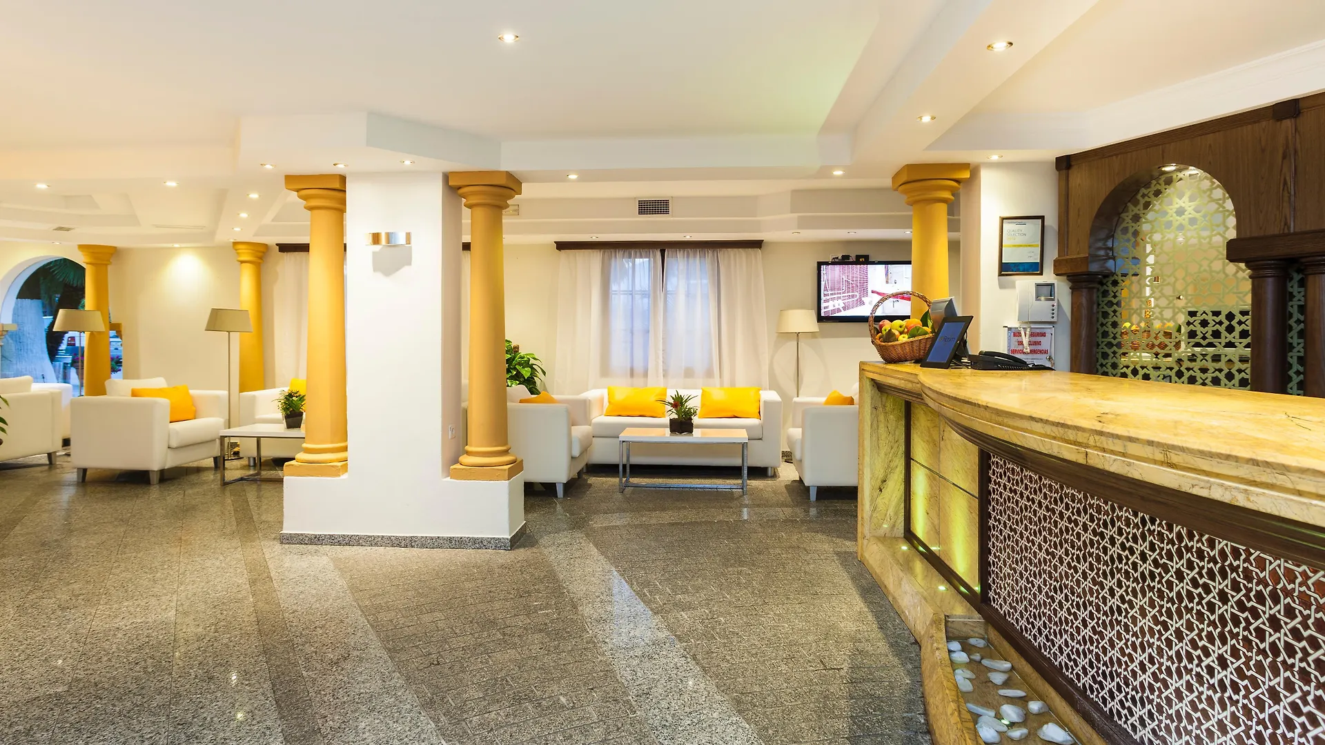 Globales Cortijo Blanco Hotel Marbella 3*,  Spain
