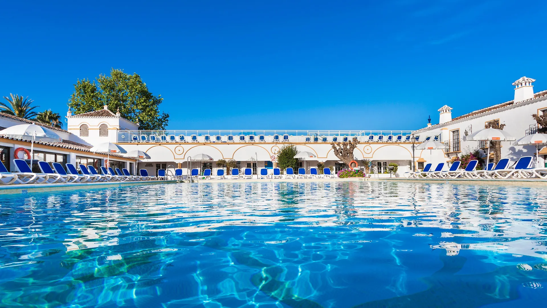 Globales Cortijo Blanco Hotel Marbella Spain